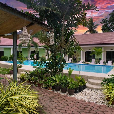 Chinita Boutique Hotel Panglao Exterior photo